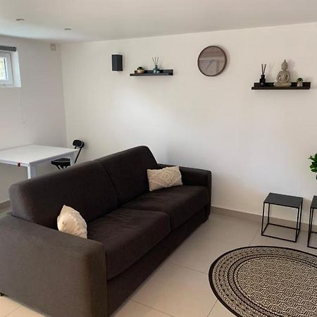 Auberge Appartement Ormesson Sur Marne / Sucy En Brie Exterior photo