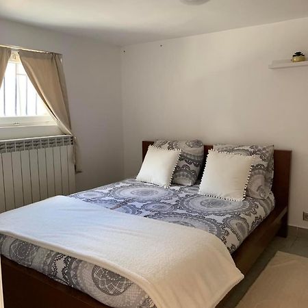 Auberge Appartement Ormesson Sur Marne / Sucy En Brie Exterior photo